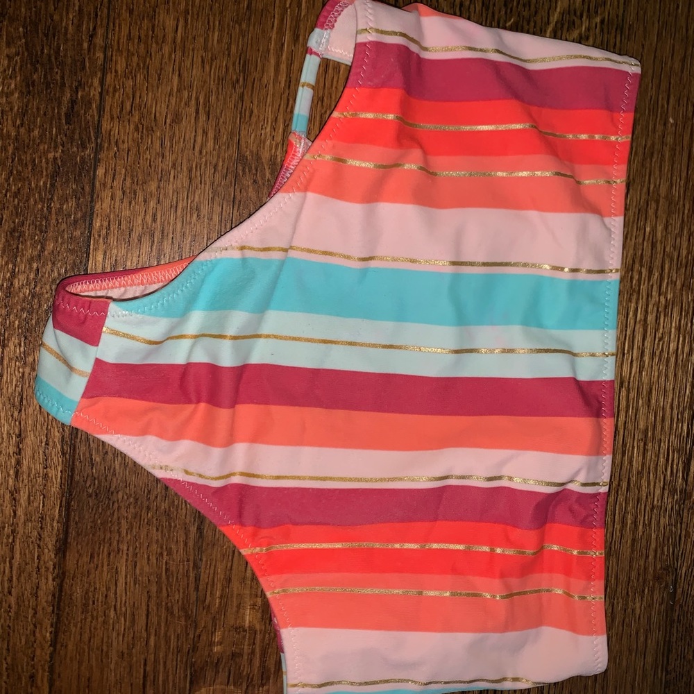 TARGET SWIM SUIT - Picture 3 of 6